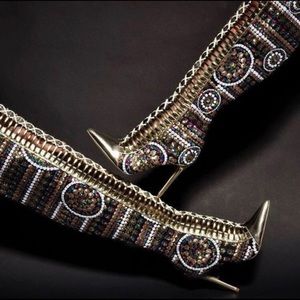 Amaris Luxury Lashes (IG • @Amaris_Luxuryshoes)